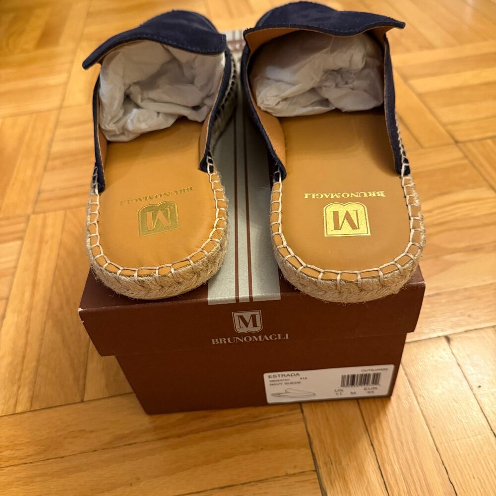 **BRAND NEW NEVER WORN** Bruno Magli Men’s Suede Slip-On Espadrilles 11 - Picture 3 of 5